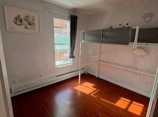 (Undisclosed Address), Jamaica, NY 11432