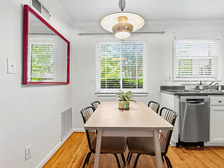 410 Candler Park Dr #B-3 — Photo 6
