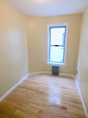 Rented by Uptown Flats LLC | media 16
