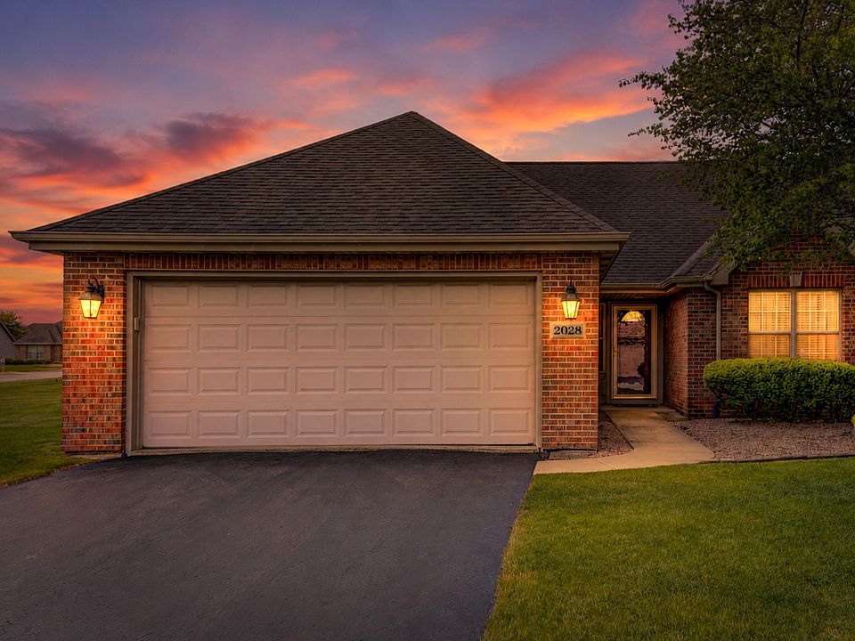 1st image of 2028 Wildwood Cir