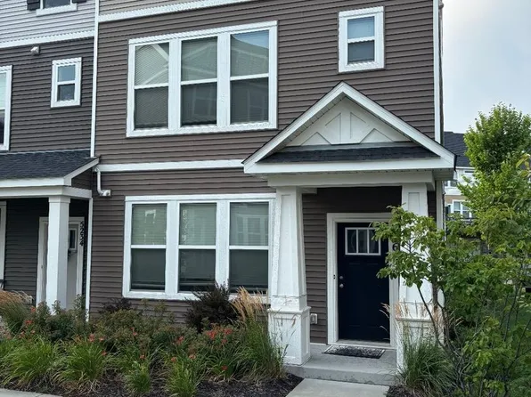 5236 Hampton St NE, Prior Lake, MN 55372