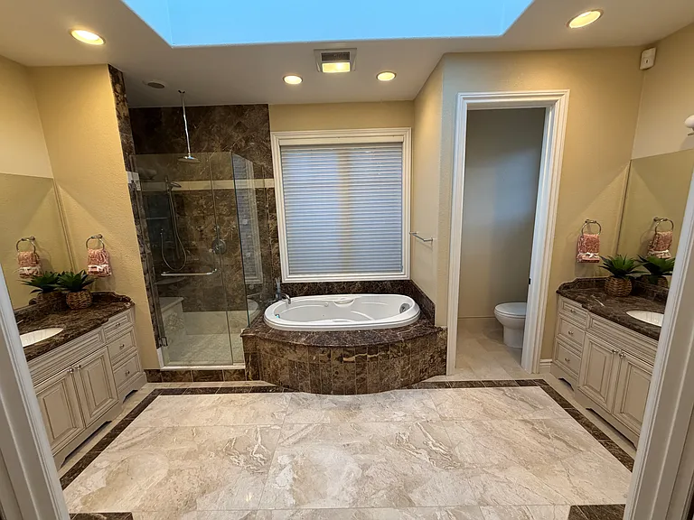 Main Bathroom