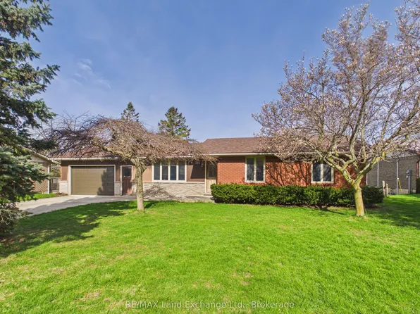 14 Queen St N #1228, Kincardine, ON N2Z 1L4