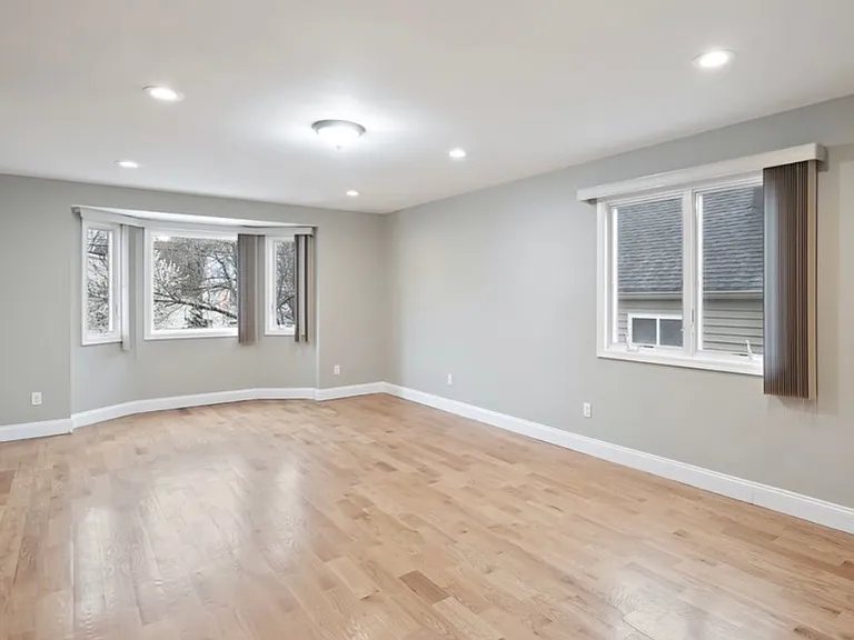 114 Grove Ave #1 — Photo 1