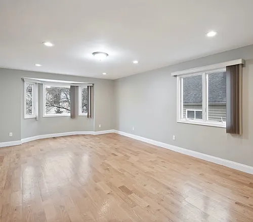 114 Grove Ave #1 Photo 1