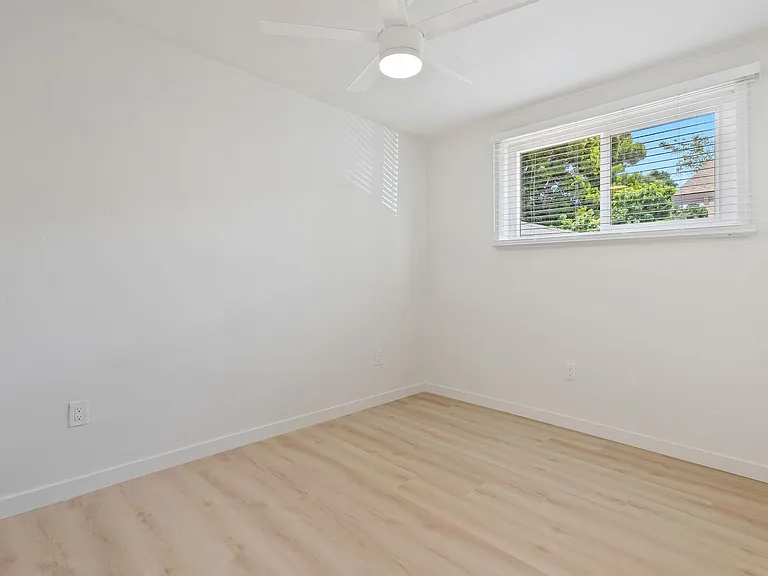 3122 Rockview Place — Photo 13