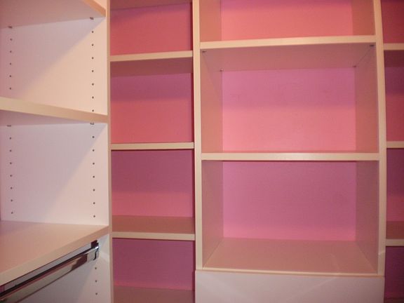 CLOSET 2