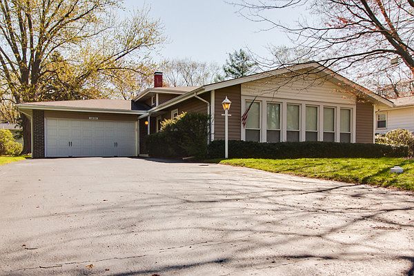1st image of 3S131 Cypress Dr