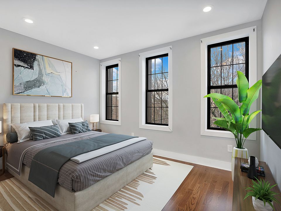 1st image of 352 Menahan St #3L