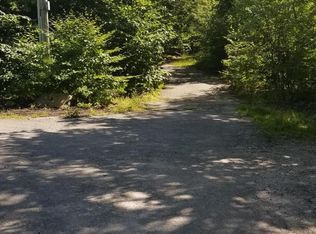 21 Topaz Ln, Topsham, ME 04086
