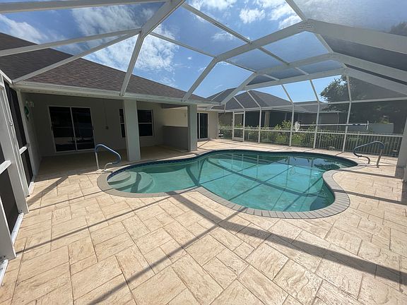 shaded area for entertaining