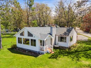 14296 Pointe Rd, Atlanta, MI 49709