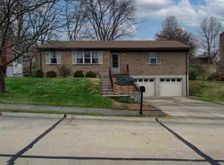 15 Honey Tree Ln, Highland Heights, KY 41076