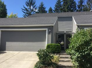 102 Greenridge Ct, Lake Oswego, OR 97035