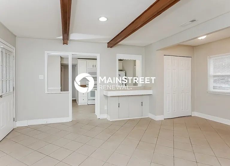 9905 Kidwelly Dr — Photo 5