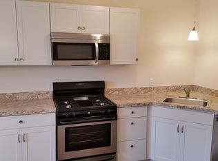 60 Barley Dr #A, Painesville, OH 44077