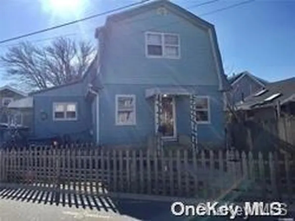64 West Avenue, Lawrence, NY 11559