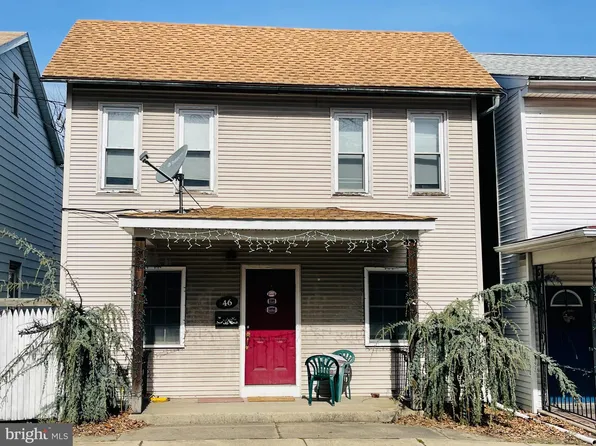 46 Chestnut St, Cressona, PA 17929