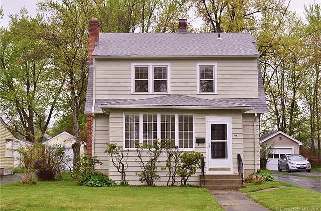 Welcome home to 89 Woodlawn...