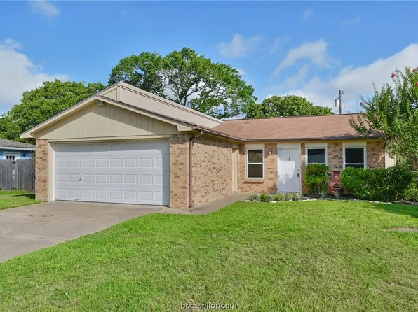 911 San Benito Dr, College Station, TX 77845