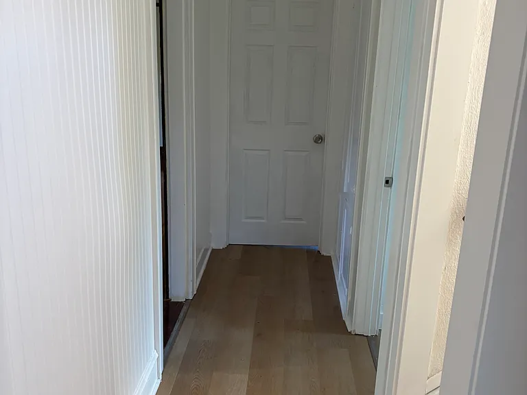 16520 SE Foster Rd — Photo 2