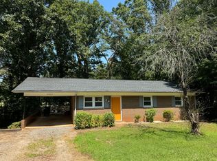 2062 Vance St, Newton, NC 28658