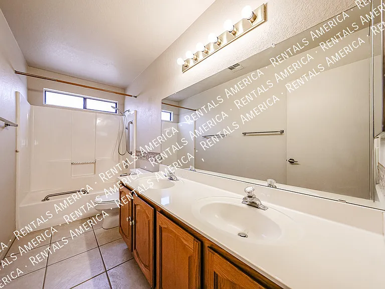 2720 Leisure World — Photo 25