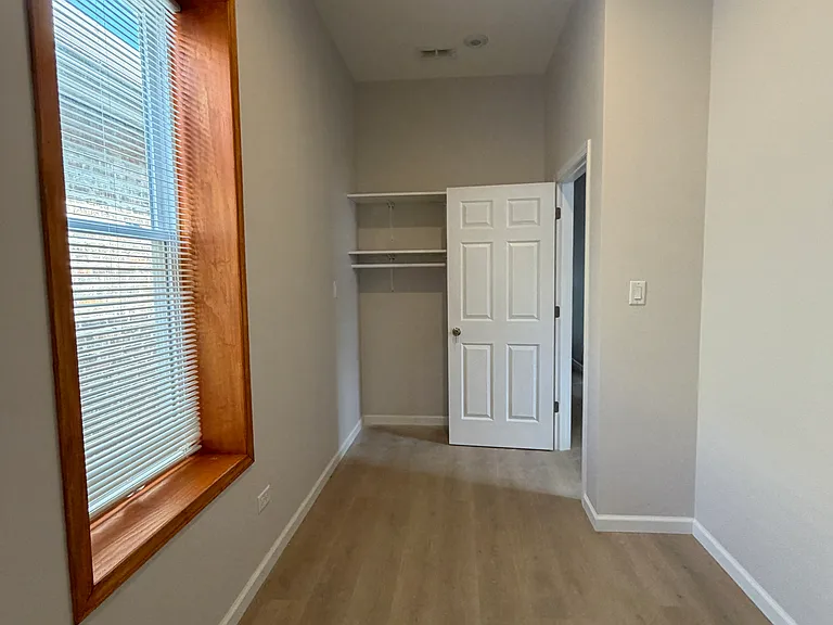 3019 S Union Ave #2 — Photo 6