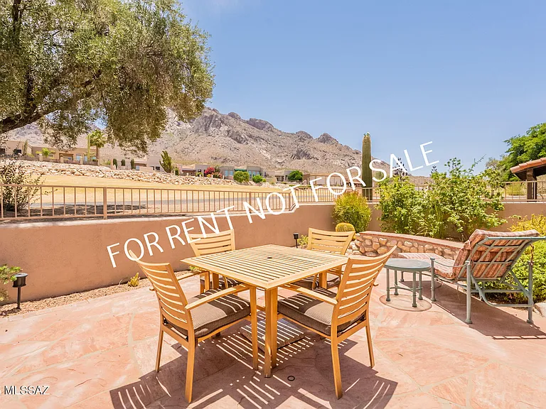 9876 N Ridge Shadow Pl — Photo 46