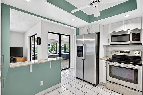 1800 SE Saint Lucie Blvd Photo 1