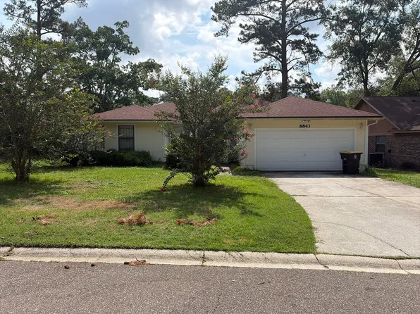 8843 Victoria Landing Dr W, Jacksonville, FL 32208