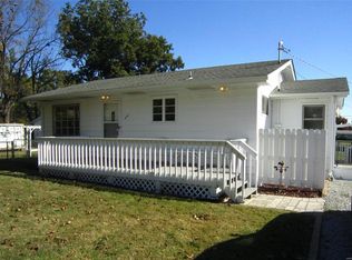 212 Oulvey Dr, Fairview Heights, IL 62208