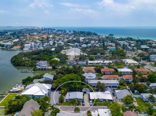 209 Haverkos Ct, Holmes Beach, FL 34217