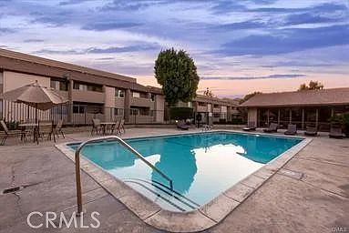 278 N Wilshire Ave — Photo 14