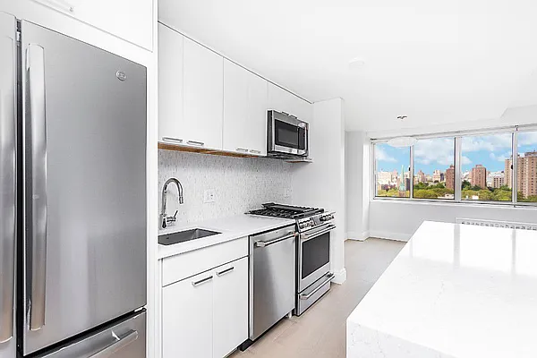 Rented by Living New York | media 21