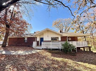 2111 Elada Dr, Tahlequah, OK 74464
