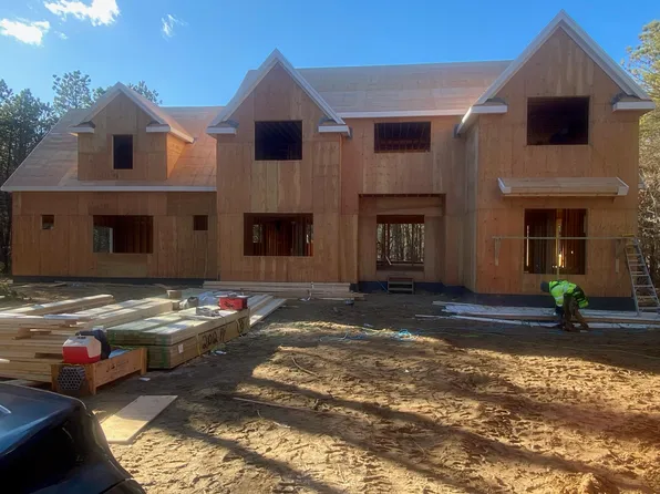 1 Betts Way, East Falmouth, MA 02536