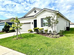 455 Autumn Stream Dr, Auburndale, FL 33823