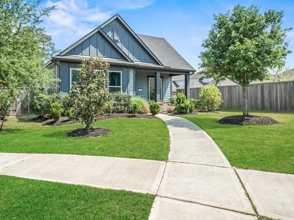 202 Thistle Dr, Montgomery, TX 77316