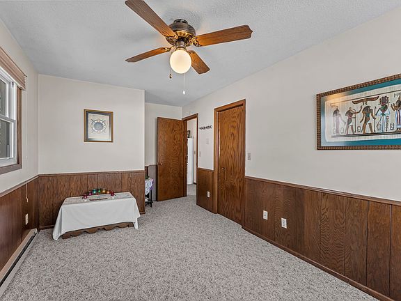 3rd image of 4214 Xenia Ave N #1