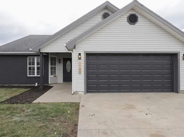 1189 SE 125th Rd, Knob Noster, MO 65336