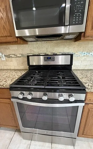 1700 Summerfield Dr — Photo 11