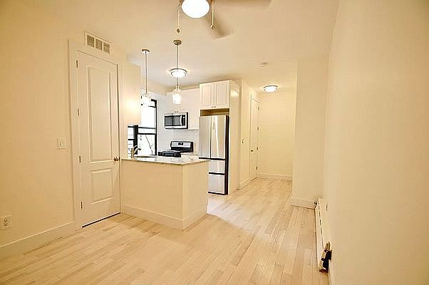 1st image of 92 Pinehurst Ave APT 1F