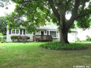 170 Sherwood Dr, Hilton, NY 14468