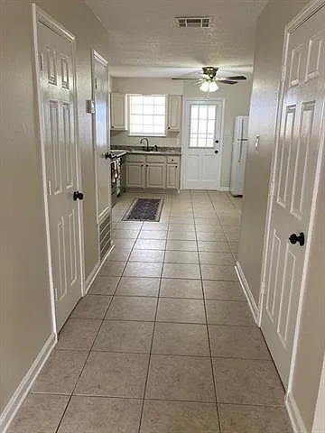 3600 Martinique Ave #C — Photo 4