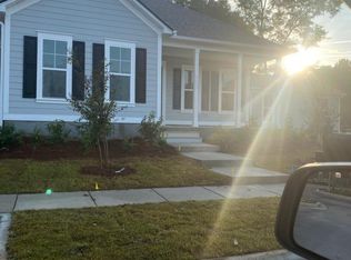 9242 Meeting St, Calabash, NC 28467