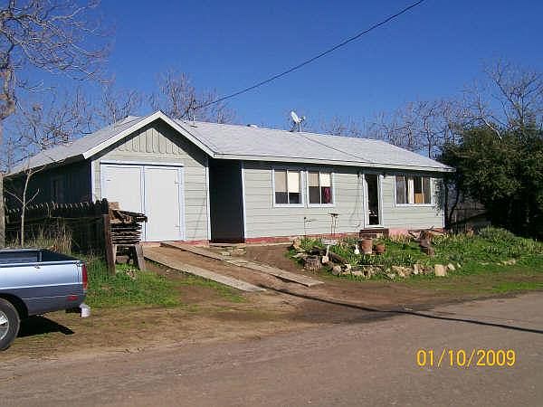 1st image of 34947 School St