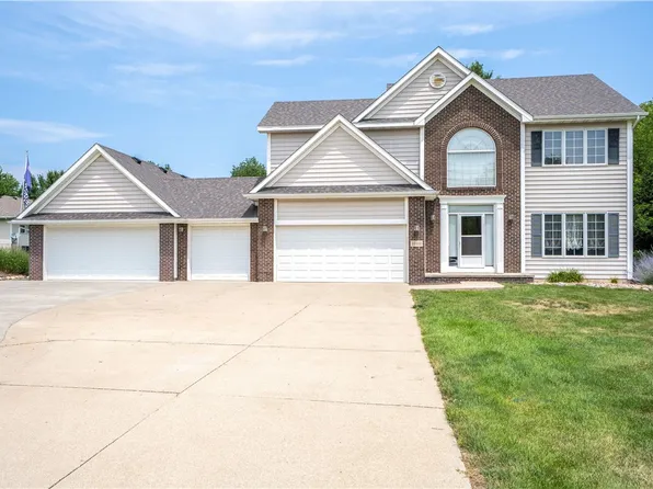 11461 NW Timber Way, Granger, IA 50109