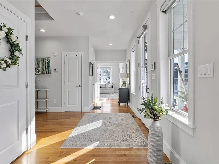 15 Rowell Ln #15 — Photo 9