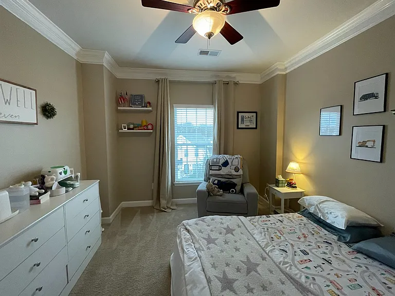 1744 Theale Way — Photo 17
